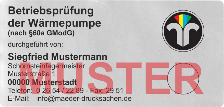 Haftetiketten "Betriebsprüfung Wärmepumpe", farbiges Logo, PET Folie silber